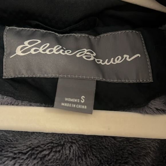 Eddie Bauer long women’s winter coat - fully lined - Picture 3 of 5